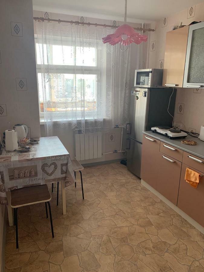 Ореховая Горка Апартаменты С Балконом И Лифтом Narva Kültér fotó