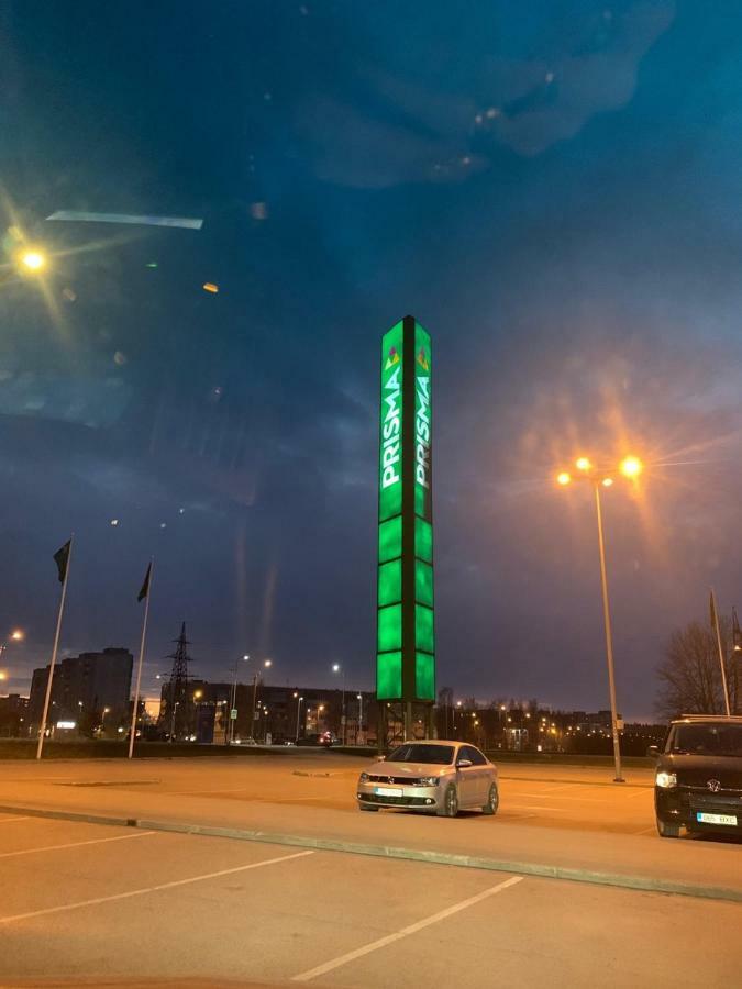 Ореховая Горка Апартаменты С Балконом И Лифтом Narva Kültér fotó