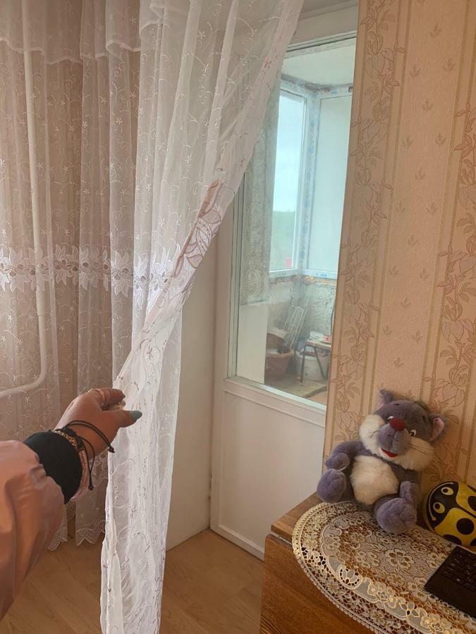 Ореховая Горка Апартаменты С Балконом И Лифтом Narva Kültér fotó