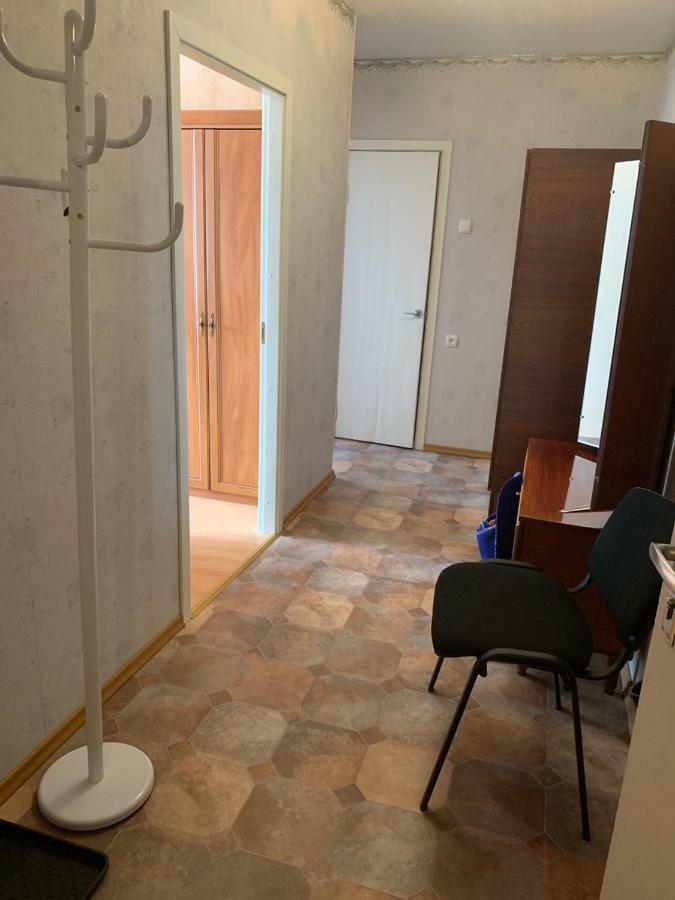 Ореховая Горка Апартаменты С Балконом И Лифтом Narva Kültér fotó